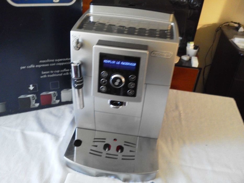 Expresor Automat Cafea Deloghi ECAM23420SB+++