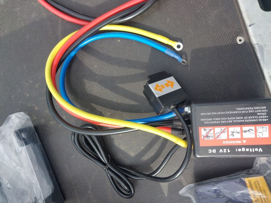 Troliu electric 12v 2050 kg