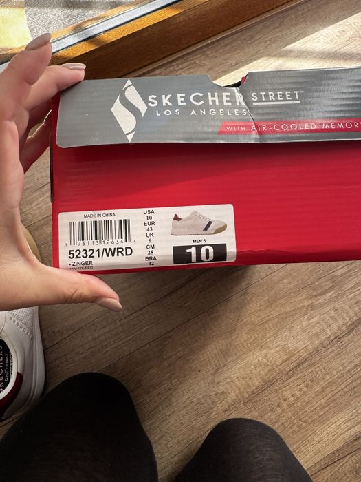 Tenesi Skechers mar.42