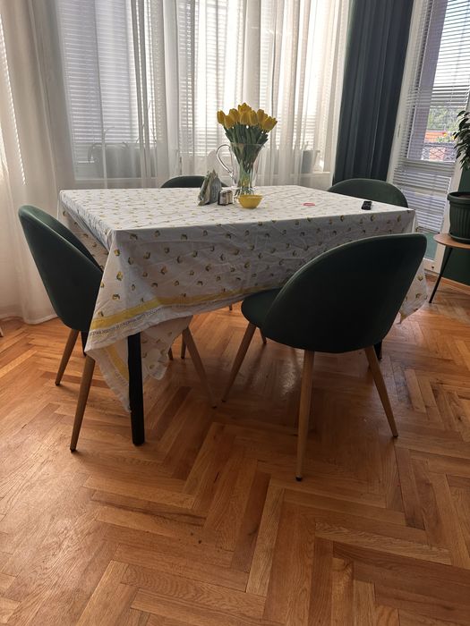 Столове за трапезария