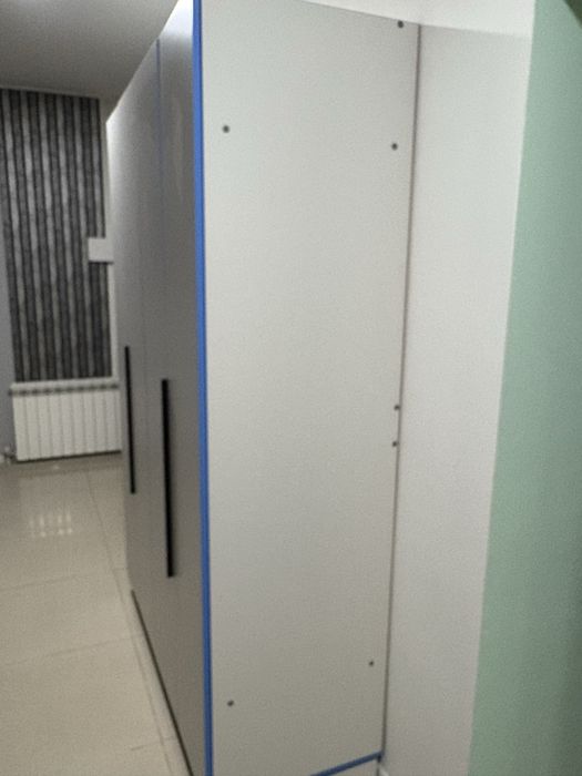 Шкаф для верхней одежды