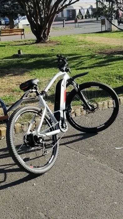 Bicicleta electric rockrider