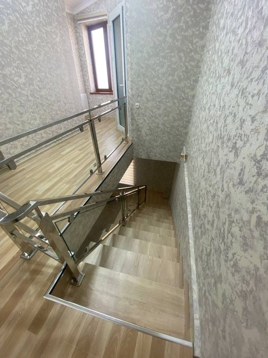 Сдается квартира дуплекс 3х комнотная дагбитская