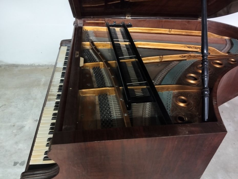 Pian vechi Panten Proksch – Viena (funcțional, model de colecție)