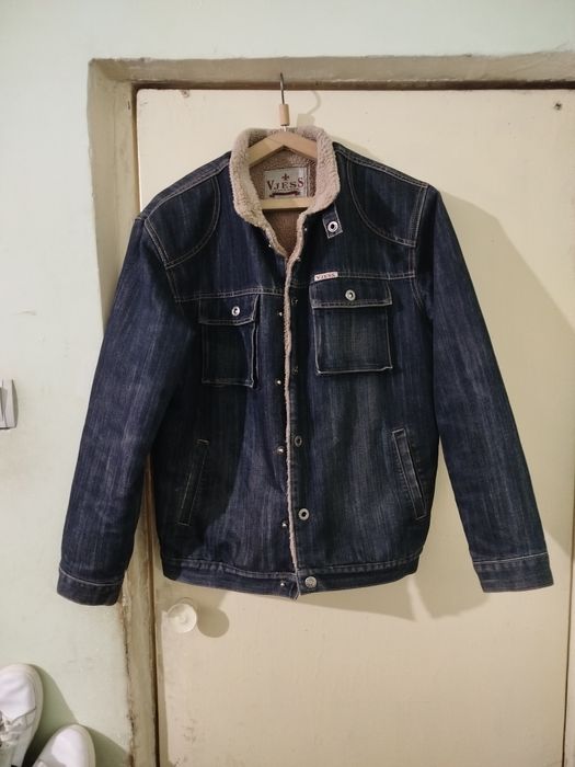 Продам джинсовые куртки.