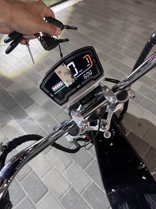 Scuter electric fara permis cu carte RAR  NOU