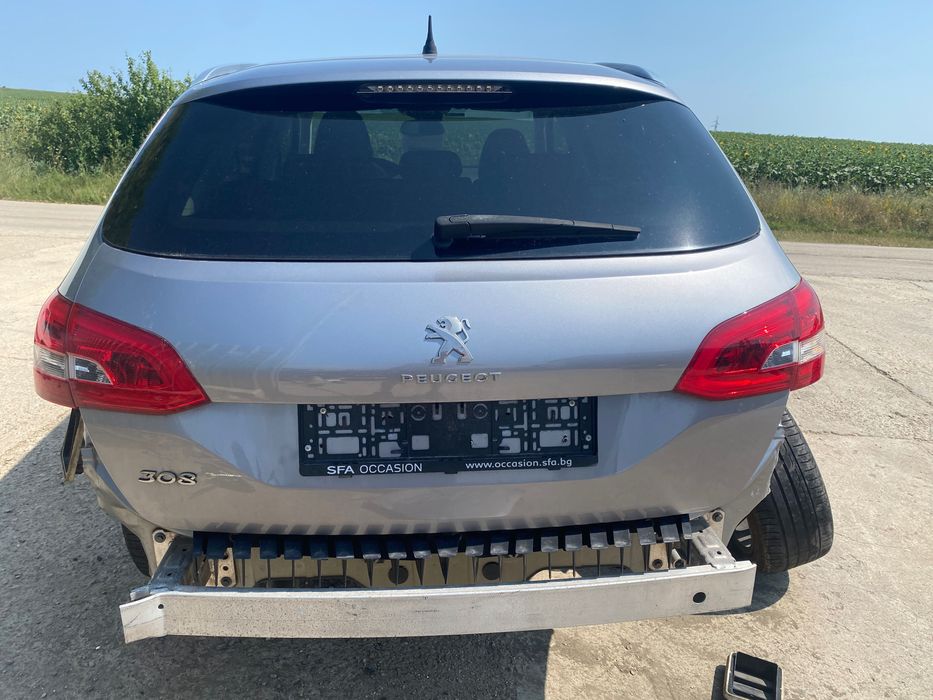 Peugeot 308, 2. 0 BlueHDI, 6 sp. , 150 ph. , engine AHX, 185 000 km.