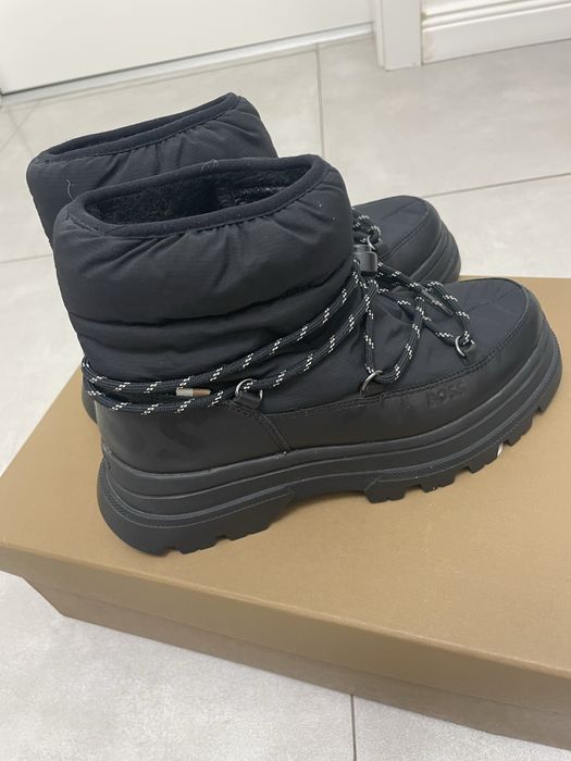 Ghete boss de iarna impermeabile