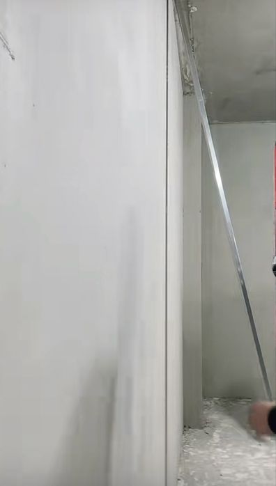 Штукатурка гипсовая ремонт