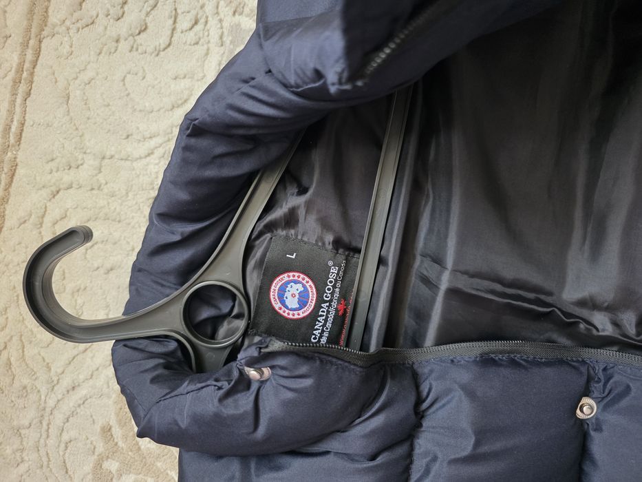 Мужская куртка..