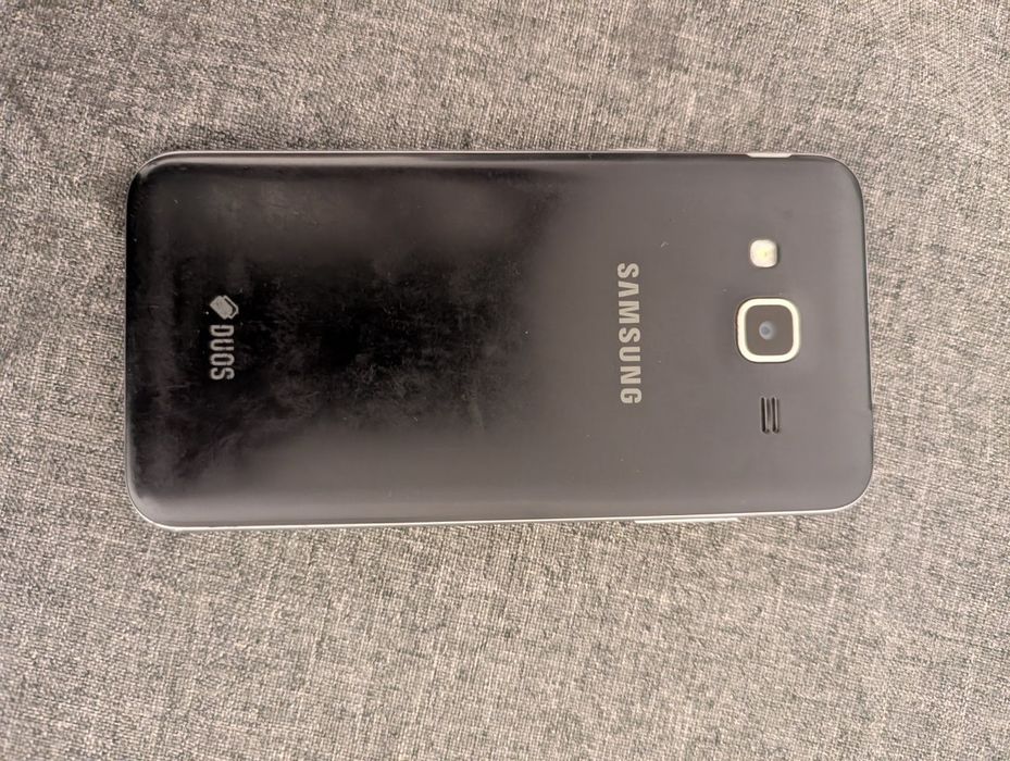 Samsung J3,dual sim ,orice retea.
