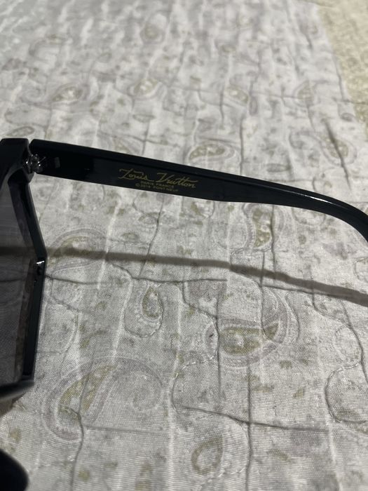ochelari luis vuitton