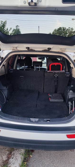 VAND URGENT!!! Mitsubishi  4X4 ,7 locuri