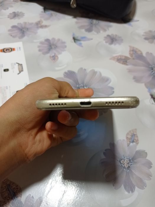 Huawei p8 Lite srocno narhini kelishamiz
