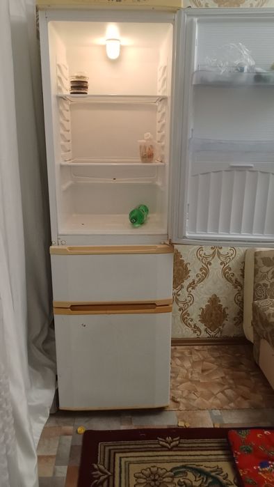 Холодильник Nord работает 20000