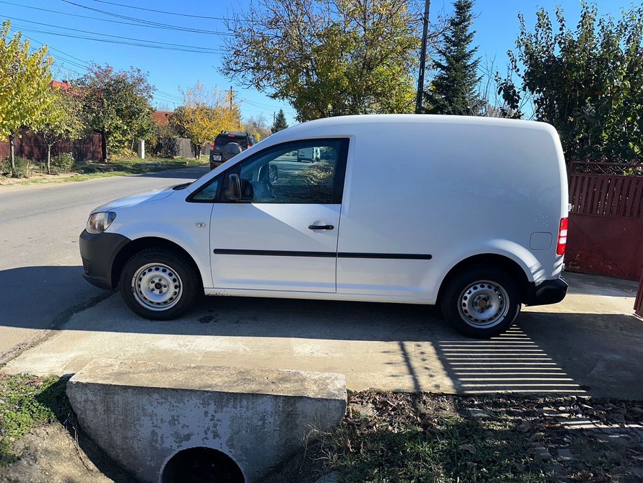 VW Caddy 1.6 an 2011
