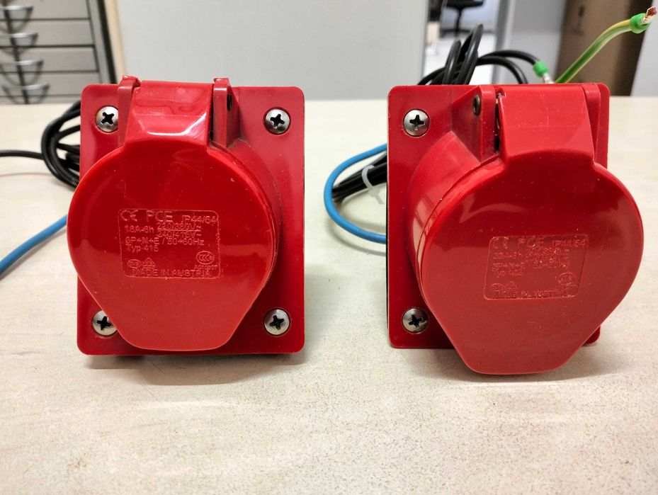 Priza  trifazica aplicata 3P+N + E , 16A - 32A , 380 V