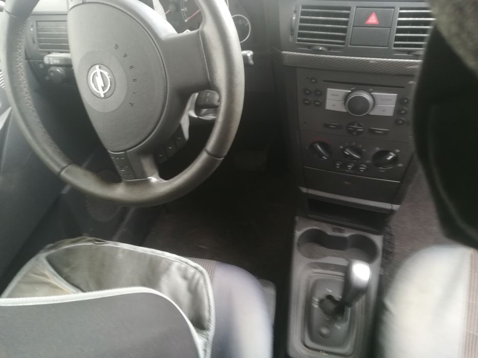 Опел мерива 1.6 бензин автомат