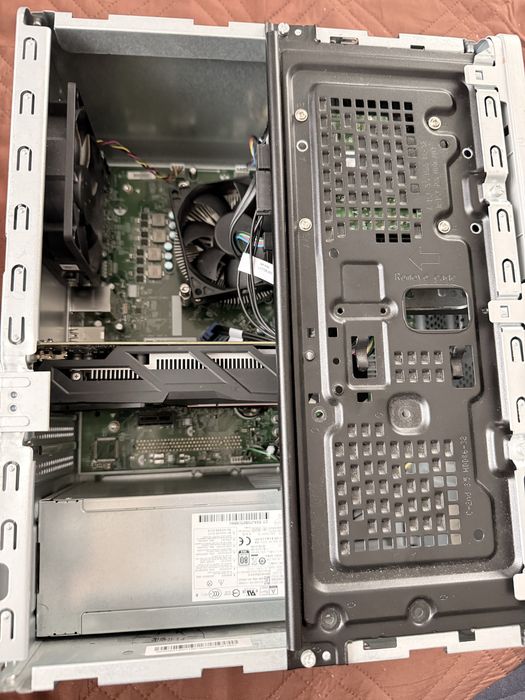 Unitate mica pc / desktop