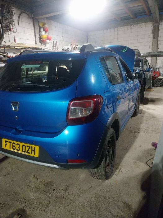 Dezmembrez Dacia Sandero an 2014 1.5dci 66KW 90CP
