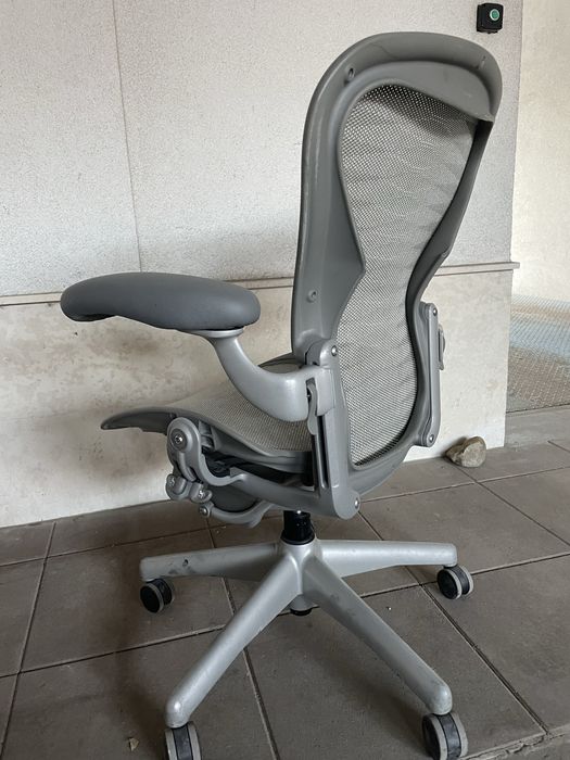 Herman Miller Aeron  Classic size B