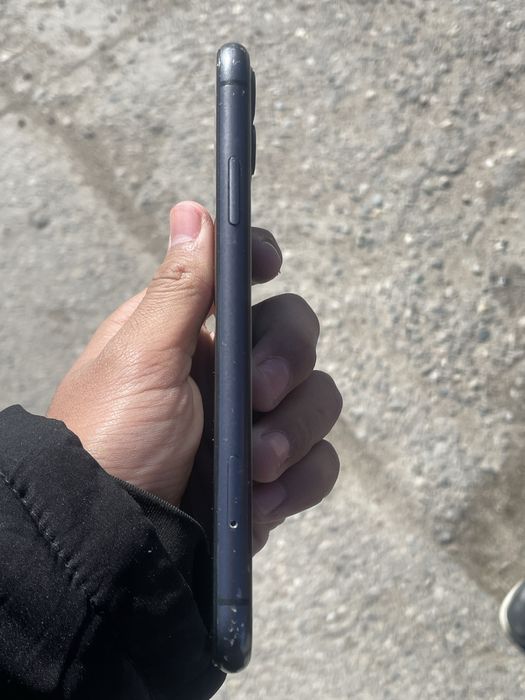 Айфон 11 сатылады