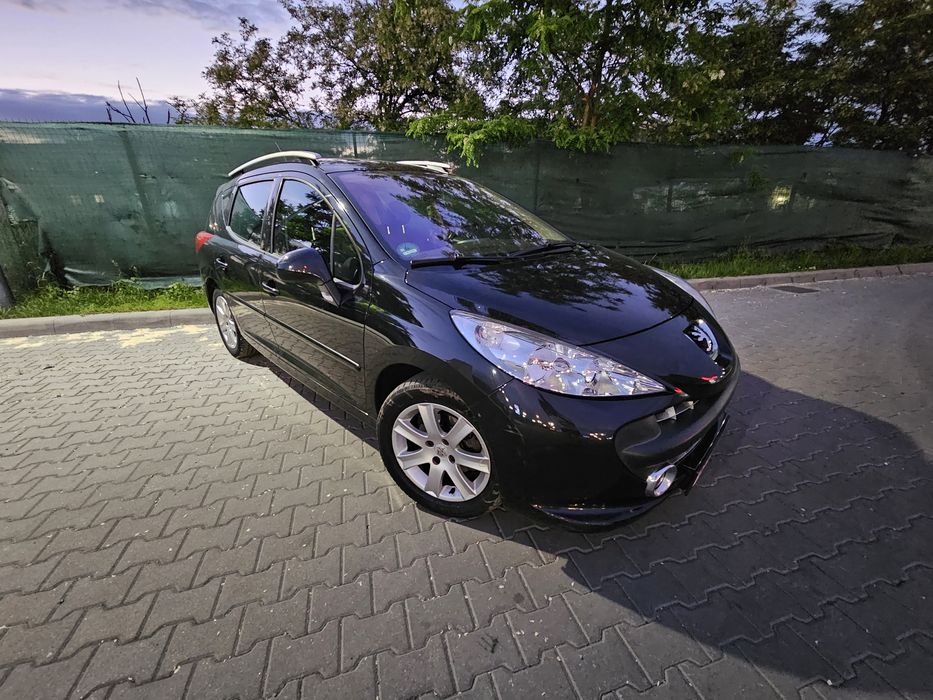 Peugeot 207 SW an 2008 1.6 diesel 109CP