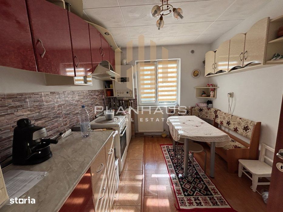 Apartament 3 camere - parter, zona Facultatea de Inginerie, UTCN