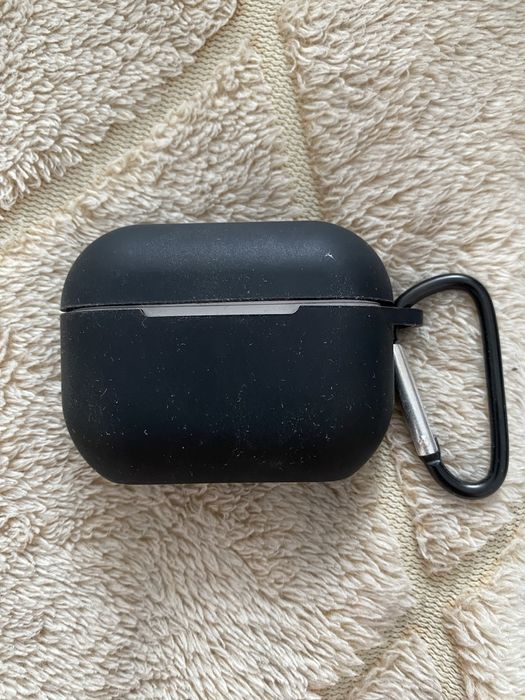 Продам AirPods Pro