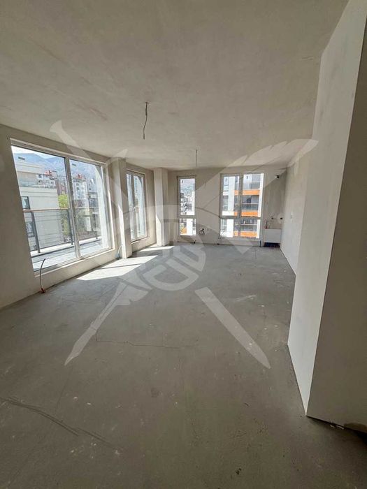 Продава се Тристаен апартамент в София, Малинова долина - 162 кв.м за 1754 €/кв.м - Снимка #1