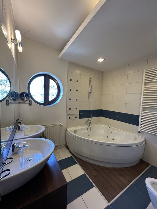 Herastrau Duplex 5 cam 225m plus 2 locuri parcare