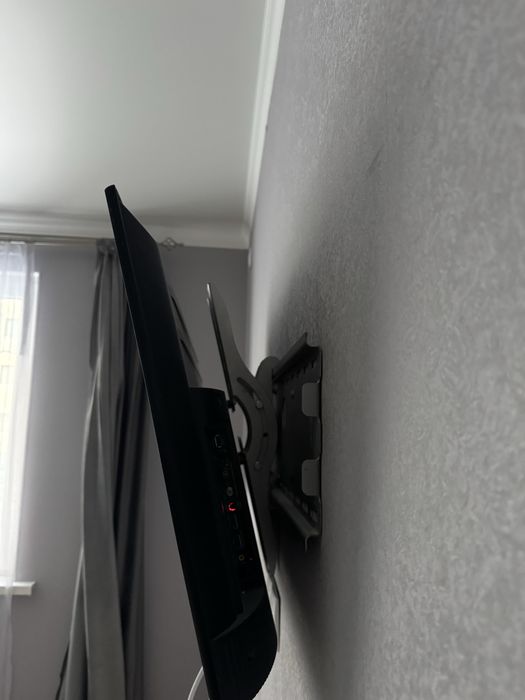 Продам б/у телевизор TCL 40S65AKZ