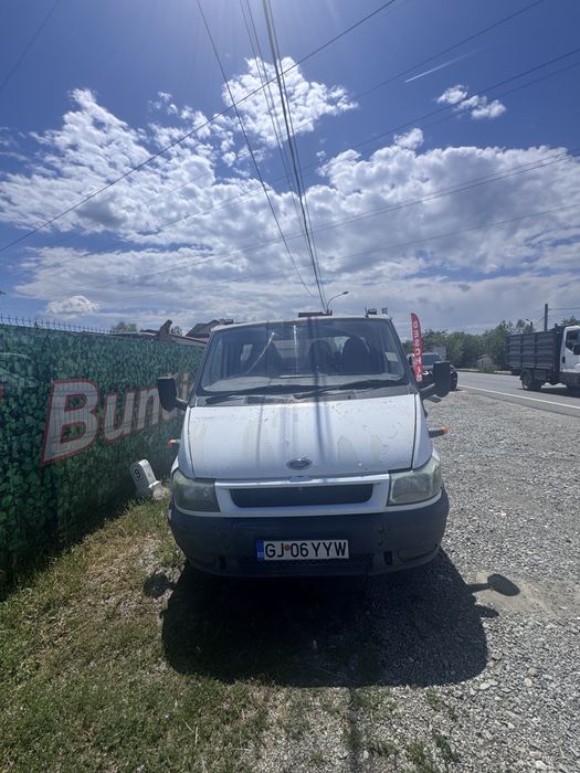 Vand/schimb Ford Basculabil cu 4x4 (preferabil Duster)- actele  valabile,itp valabil