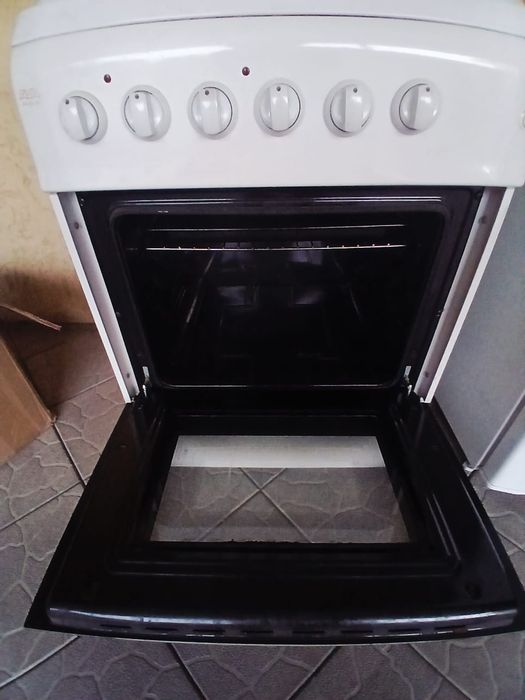 Продам газ плиту б/у