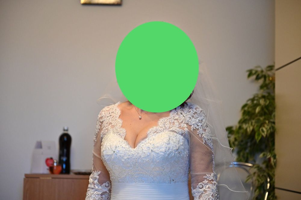 Vând rochie de mireasa Voloca Wedding Dresses
