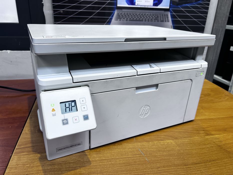 Принтер HP M130a