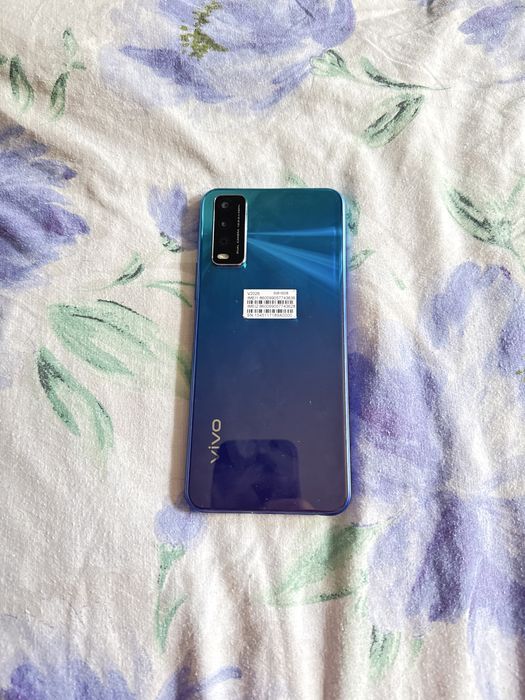 Телефон VIVO Y12s