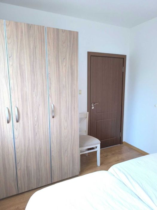 Двустаен апартамент под наем- Кабакум Плаза