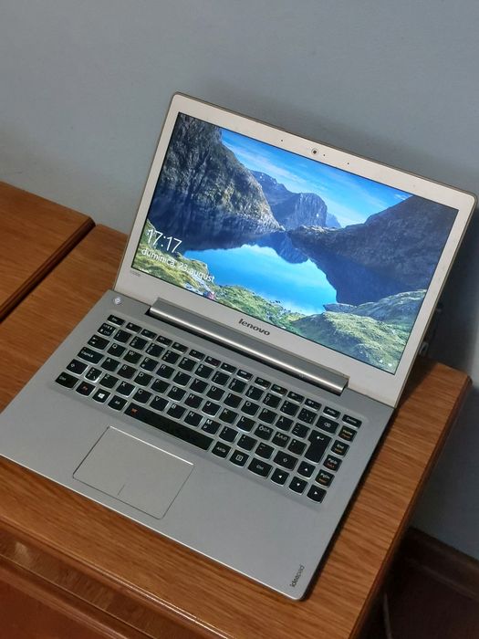 Laptop cu probleme Lenovo 13.3 i5 4210U 1,7/2,7Ghz, 4GB 256GB SSD, Windows 10