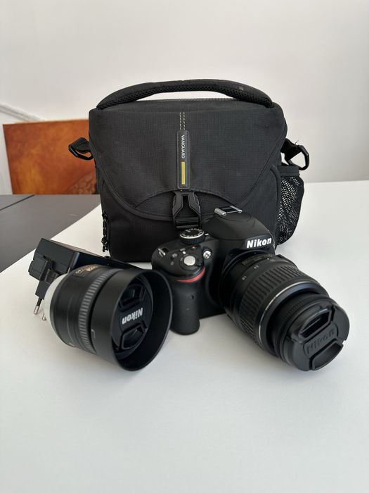 Aparat foto Nikon D3200 + 2 obiective +geanta si accesorii