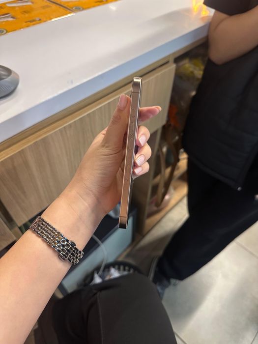 Айфон 16 про 256 гб