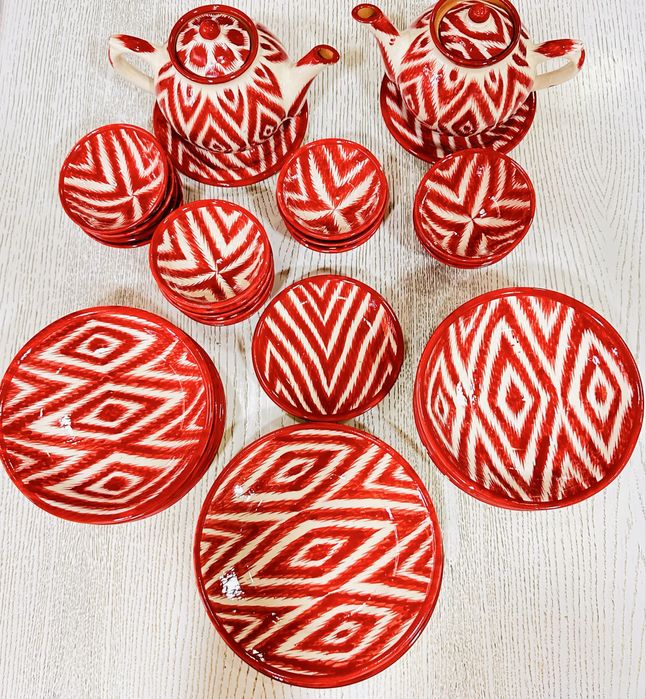 Qizil oq Atlas guli idishlar,sopol idishlar,milliy,33 tali,посуды