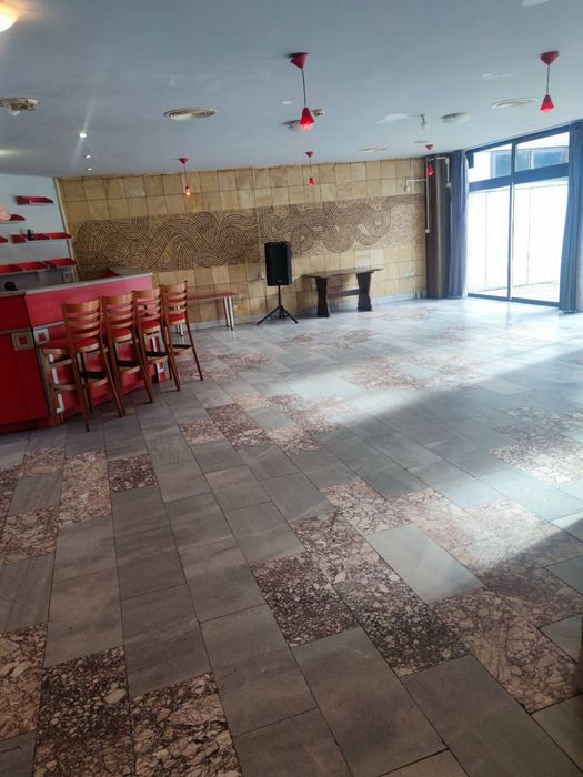 Парти Зала/ Помещение за Парти