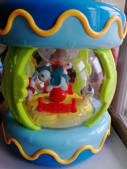 Игрушка музыкальная карусель