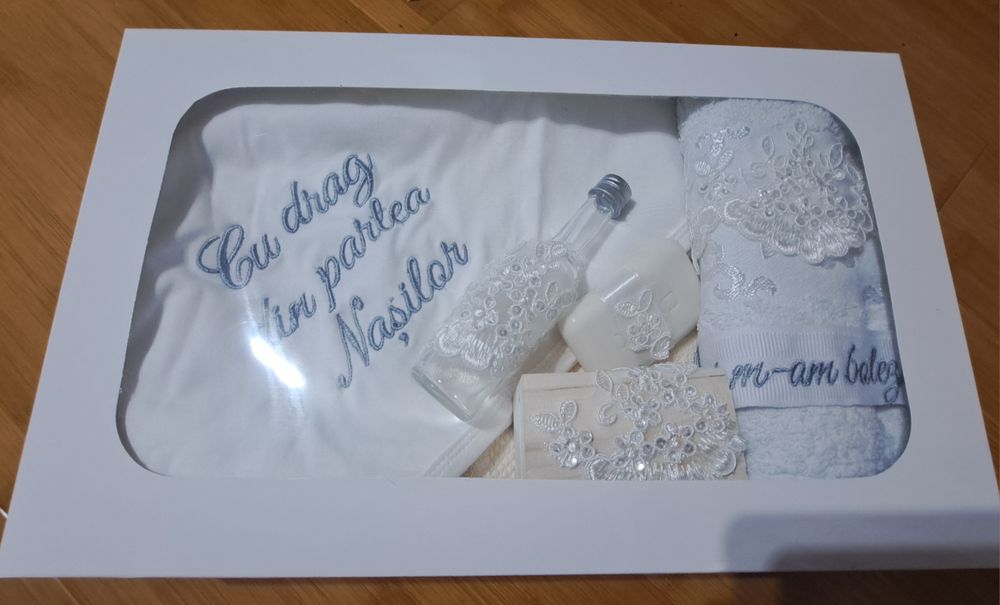 Trusou botez, 7 piese, necesare la biserica