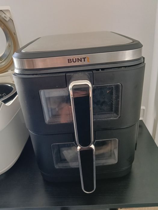 Air fryer model bunt