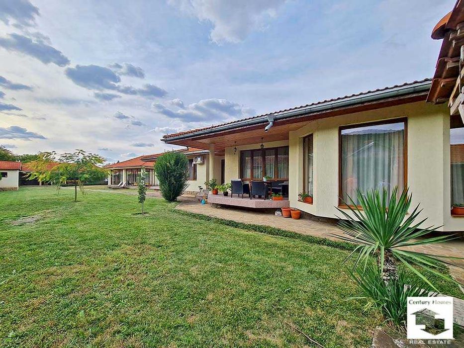 Продава се Къща в с. Шемшево, Област Велико Търново - 250 кв.м за 2240 €/кв.м - Снимка #1