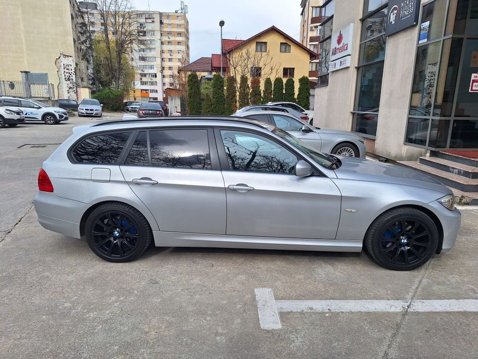 BMW seria 3 e91 facelift
