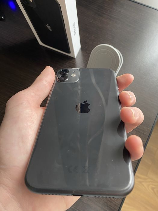 Iphone 11 culoare neagră