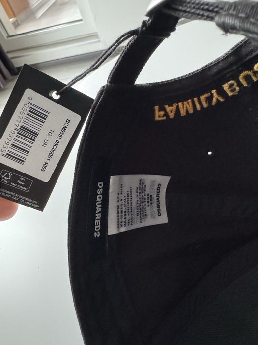 Dsquared2 шапка.